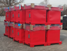 Containers destinés aux ordures solides dangereuses - 2